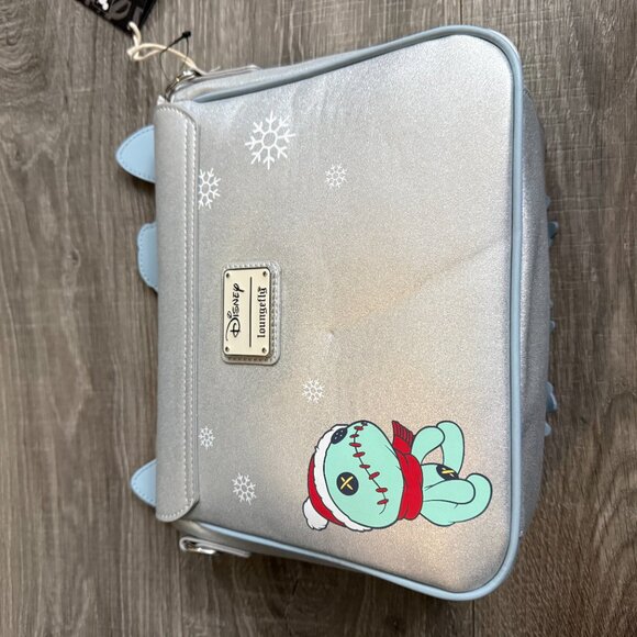 NWT Loungefly Disney Stitch Holiday Glitter Snowflake Crossbody Bag Damaged - Picture 5 of 7